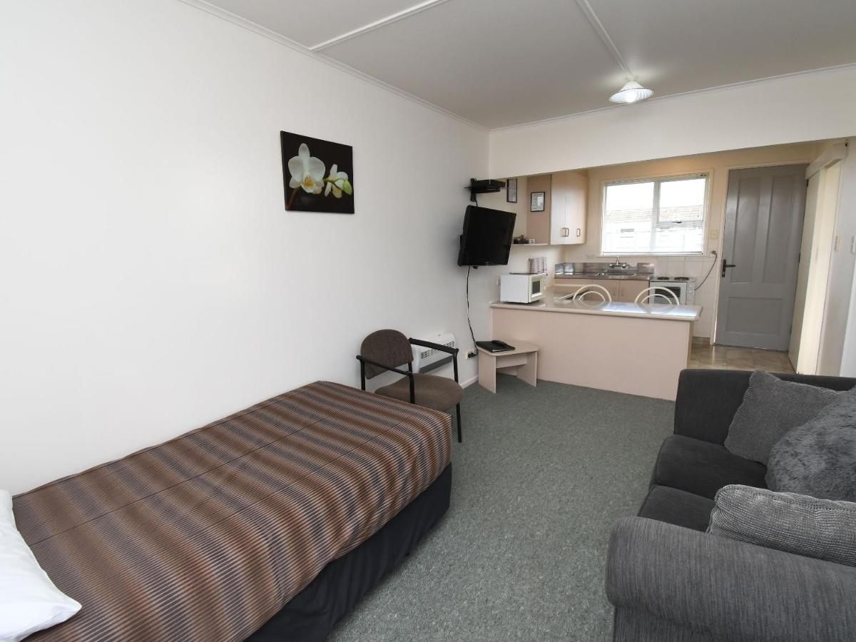 Avon Motel Hawera Exterior foto